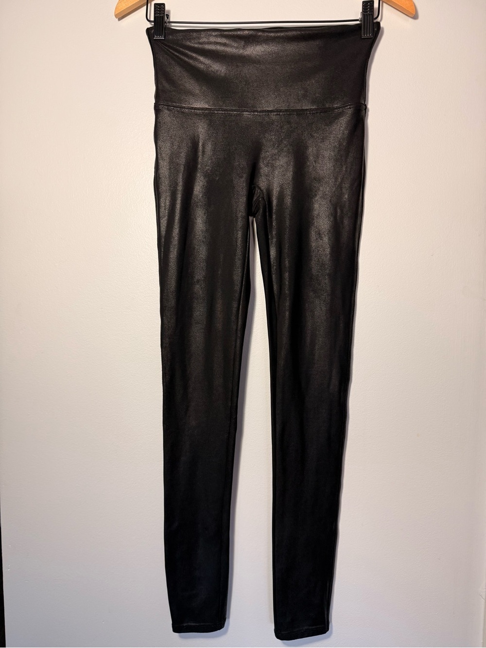 Spanx Black Faux Leather Leggings size M - Picture 5 of 8